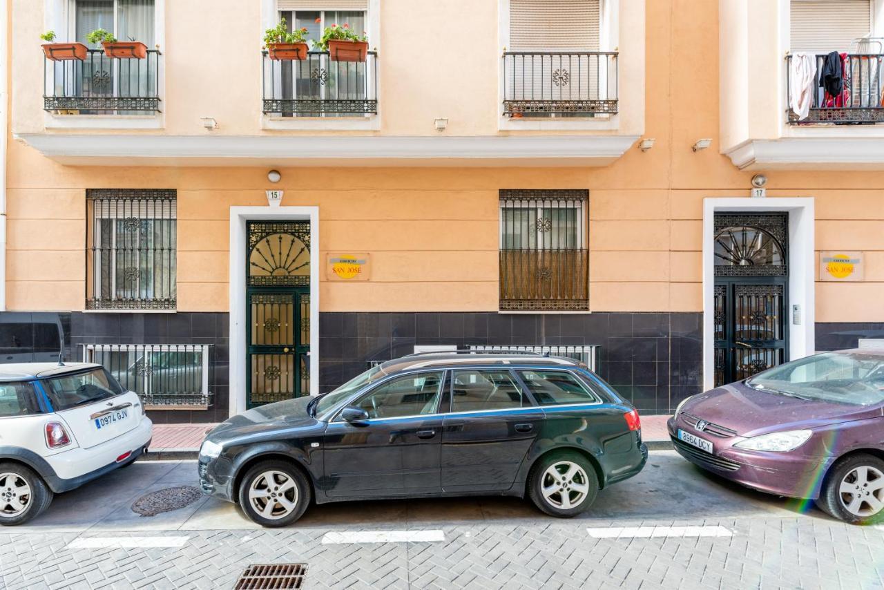 Wintowinrentals - Fabulosa Ubicacion, Comfort Y Wifi Málaga Exteriör bild