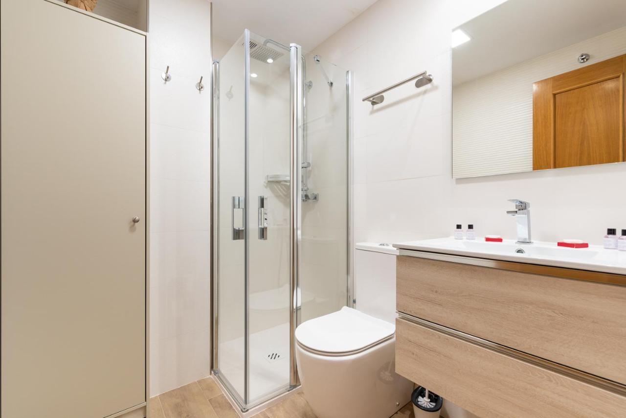 Wintowinrentals - Fabulosa Ubicacion, Comfort Y Wifi Málaga Exteriör bild